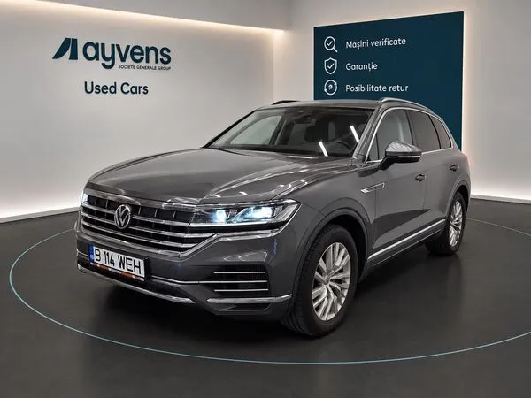 VOLKSWAGEN TOUAREG
