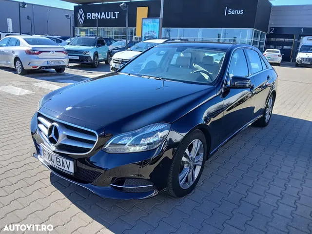 MERCEDES-BENZ E CLASS