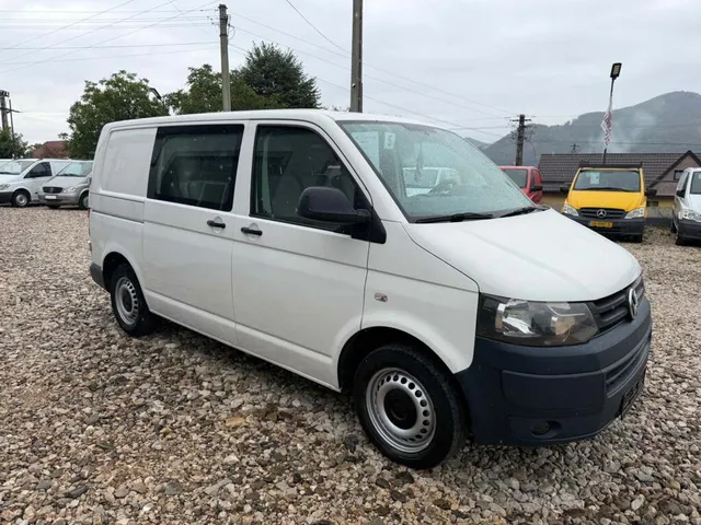 VOLKSWAGEN TRANSPORTER