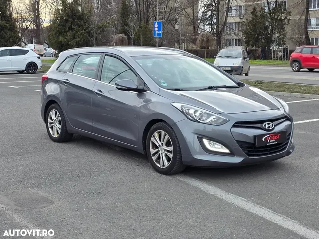 HYUNDAI I30