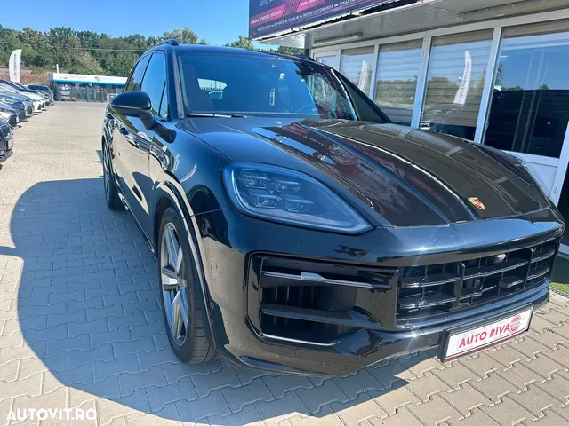 PORSCHE CAYENNE