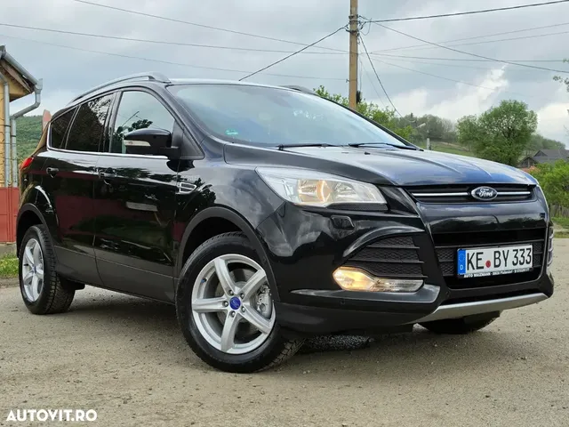 FORD KUGA