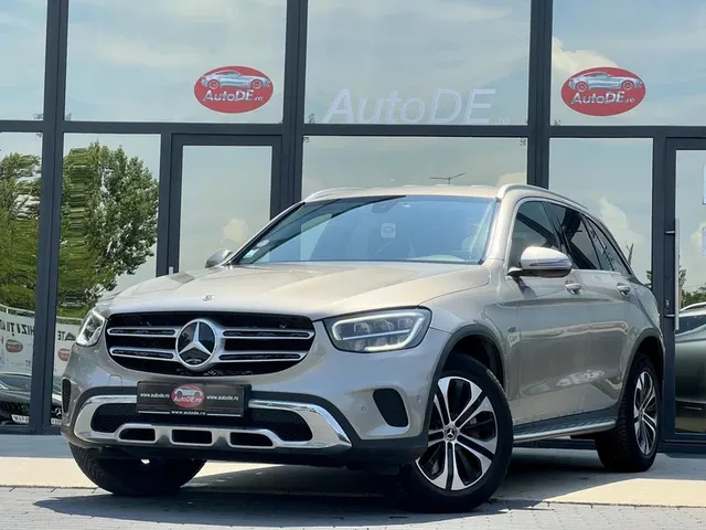 MERCEDES-BENZ GLC
