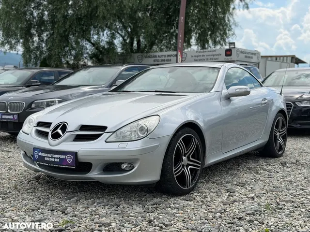 MERCEDES-BENZ SLK