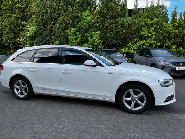 AUDI A4