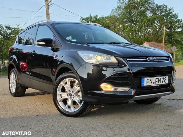 FORD KUGA