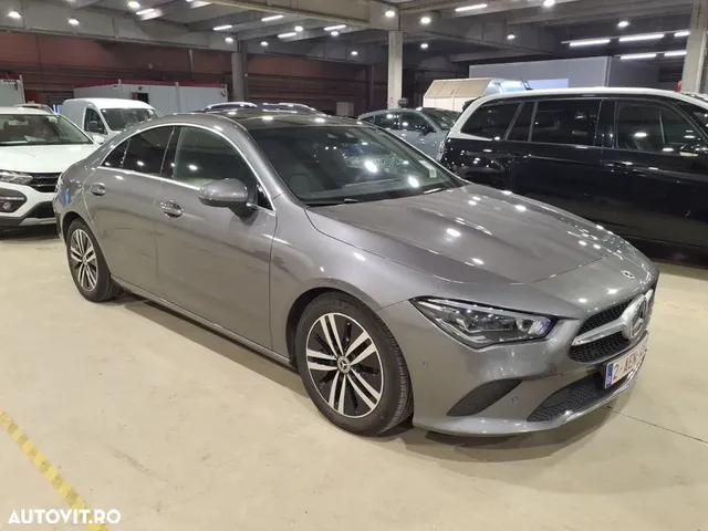 MERCEDES-BENZ CLA
