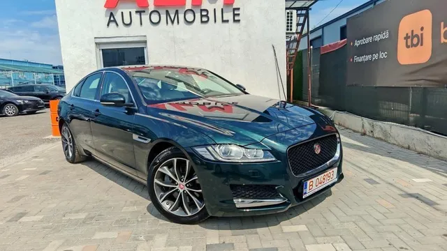 JAGUAR XF