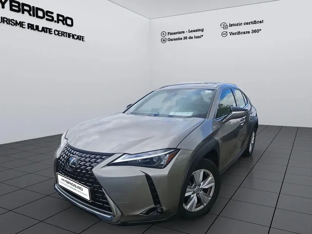 LEXUS UX
