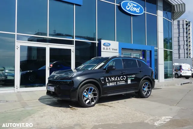 LYNK & CO 01
