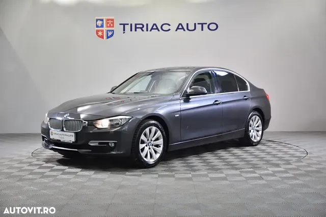 BMW 3 SERIES