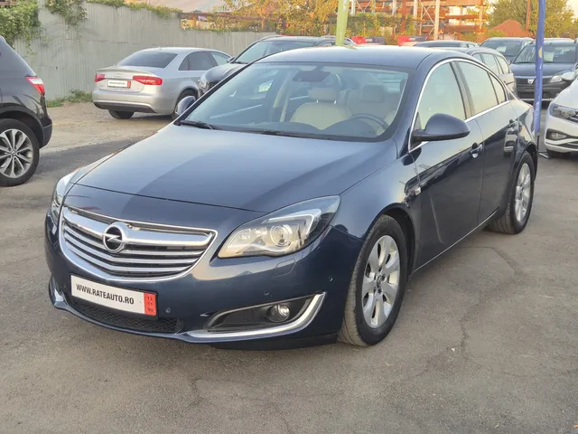 OPEL INSIGNIA