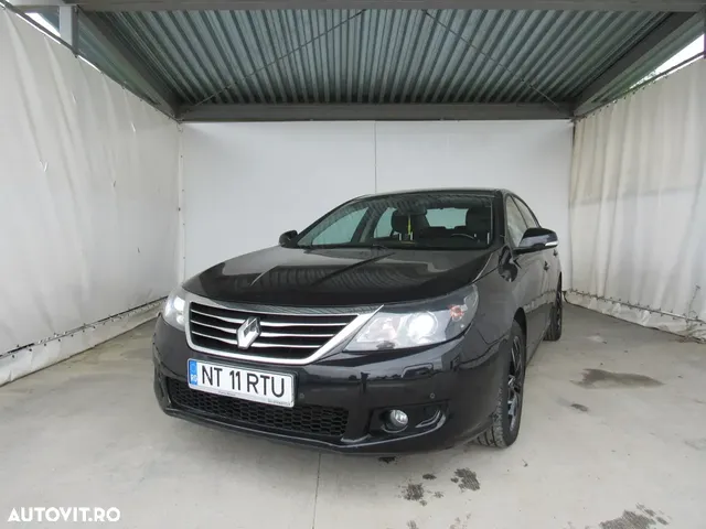 RENAULT LATITUDE