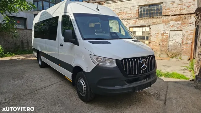MERCEDES-BENZ SPRINTER