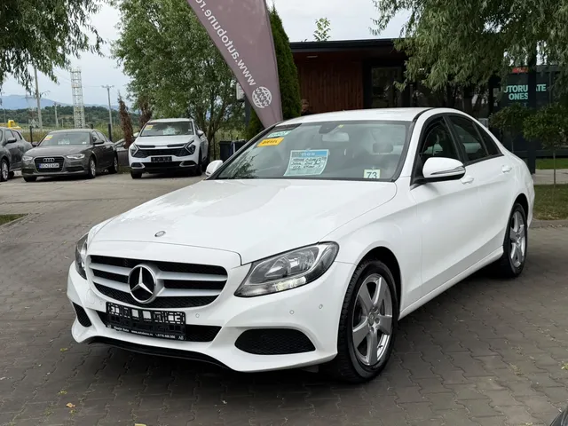 MERCEDES-BENZ C CLASS