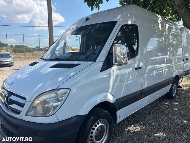 MERCEDES-BENZ SPRINTER
