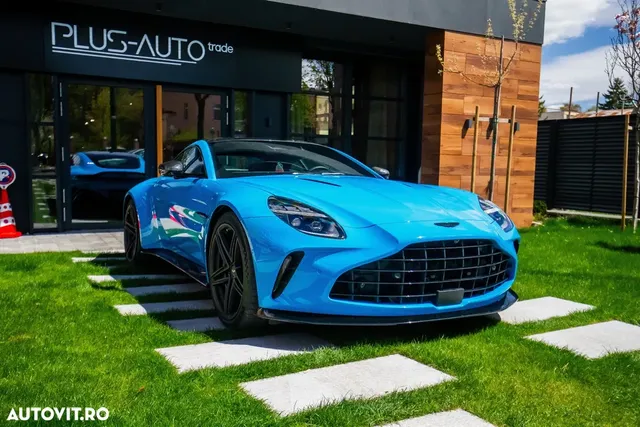 ASTON MARTIN V8 VANTAGE
