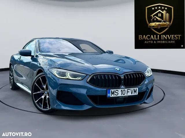 BMW 8 SERIES
